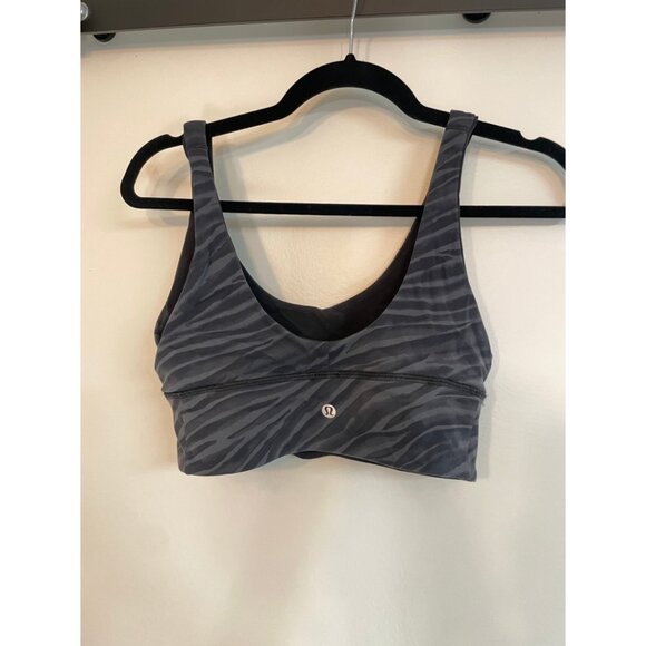Lululemon Align Reversible Bra Size 8 Light Support A/B Cups Black Tiger Stripe - Picture 6 of 9